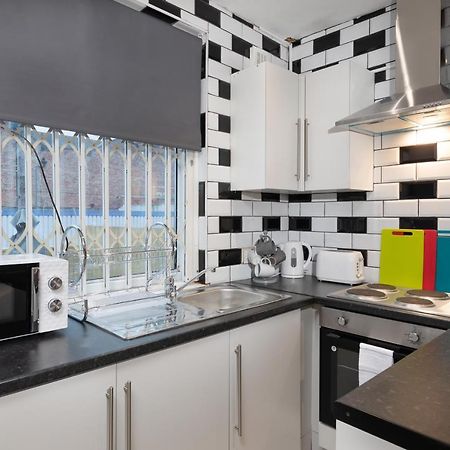 Central Roof Terrace Apartment Стоктън он Тийс Екстериор снимка